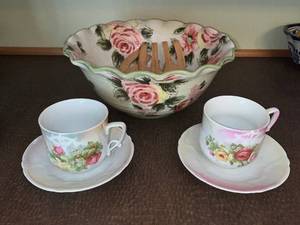 lot 116 image: Medley Floral Rose Teacup Set with Large Rose Pattern Bowl - 2 Cups & Saucers, Made in China
