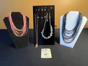 lot 201 image: Lot of Necklaces Inc Coldwater Creek Necklace