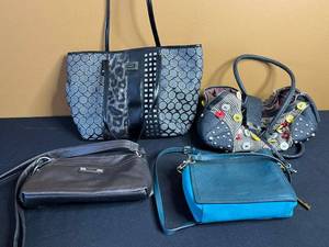 lot 211 image: Nine West Rosetti Fossil Handbags - Mixed Designer Purses