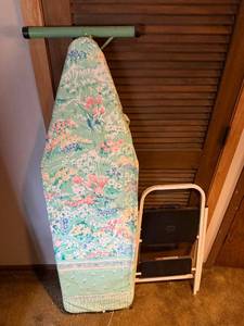 lot 283 image: Ironing Board, Iron & Folding Step Ladder - Floral Turquoise Pattern