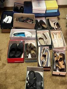 lot 349 image: Assorted Womens Shoes in Boxes - Flats, Sandals, Sneakers SZs 9 - 10 (boxes do not all match shoes)