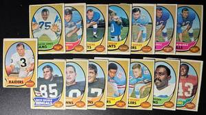 lot 44 image: 15-Card 1970 Vintage Football Card Lot with Stars (Fran Tarkenton, Deacon Jones, and more)