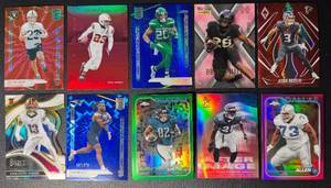 lot 70 image: 10-Card Numbered Football Card Lot (4)