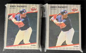 lot 92 image: 2 1989 Fleer Minnesota Twins Baseball Card Team Sets