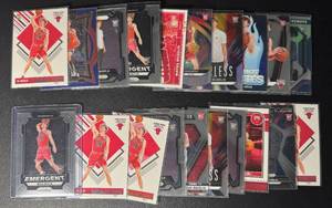 lot 114 image: Matas Buzelis 20-Card Rookie Basketball Card Lot