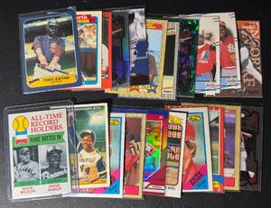 lot 191 image: Pete RoseHank AaronTony Gwynn 21-Card MLB Baseball Card Lot