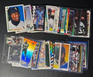 lot 222 image: Bo Jackson 27-Card BaseballFootball Card Lot