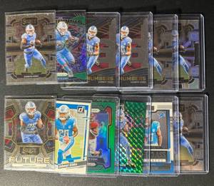 lot 225 image: Jahmyr Gibbs 12-Card Detriot Lions RookieParallel Football Card Lot