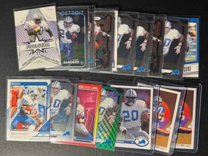 lot 228 image: Barry Sanders Detriot Lions 17-Card Football Card Lot