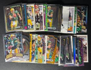 lot 239 image: Brett Favre 34-Card Green Bay Packers Football Card Lot