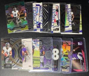 lot 253 image: Lamar Jackson 22-Card Baltimore Ravens Football Card Lot