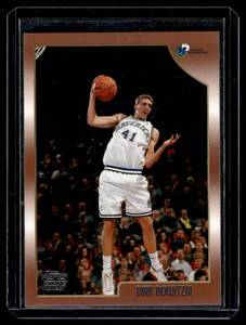 lot 35A image: Dirk Nowitzki RC 1999 Topps #154 Rookie Basketball Card