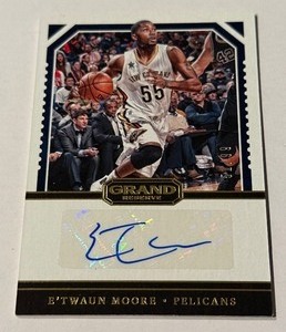lot 36A image: ETwaun Moore 99 Auto 2016-17 Grand Reserve #34 Numbered 5199 Basketball Card