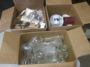 lot 36 image: (BSB) 3 Boxes of Misc Small New Ite...