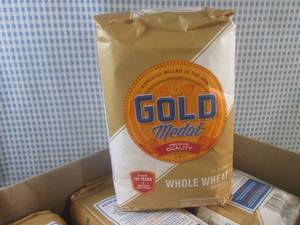 lot 37 image: (EC2) 4 Bags of Gold Medal Whole Wh...