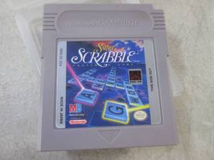 lot 40 image: (CNTR) Nintendo Game Boy Super Scra...