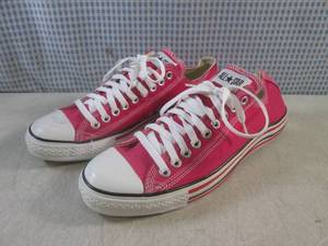 lot 88 image: (BS) Pair of Converse All Star Snea...