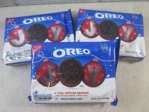 lot 412 image: (B-2) 3 Packages of Limited Edition...