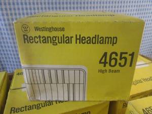 lot 133 image: (A-3) Box of 12 Westinghouse 4651 R...