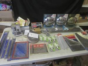 lot 146 image: (G-1) Assorted NOS Automotive and O...