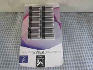 lot 157 image: (FS) 12-Pack of C Batteries Exp. 12...
