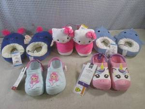 lot 170 image: (F-0) New Kids Clogs and Slippers -...