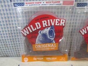 lot 466 image: (B-2) 4 Bags of Wild River Original...