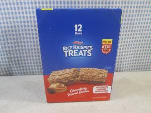 lot 493 image: (B-3) Box of 12 Chocolatey Peanut B...