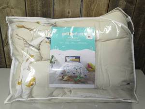 lot 66 image: Twin Dinosaur Kids Comforter Set - Pillowfort