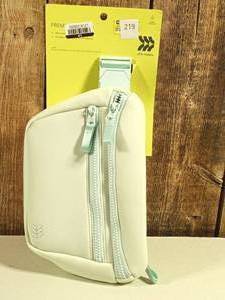 lot 34 image: ALL IN MOTION PREMIUM BELT BAG - Mint