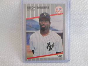 lot 50 image: 1989 Fleer Deion Sanders Rookie Car...