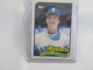 lot 73 image: 1989 Topps Randy Johnson Rookie Car...