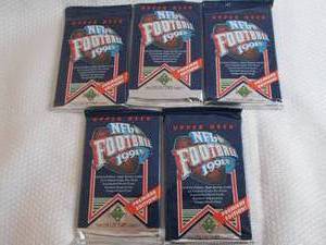 lot 148 image: 5- 1991 Upper Deck Football Packs...
