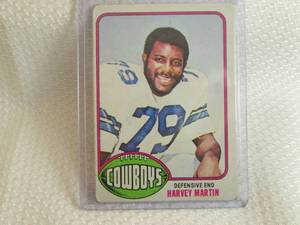 lot 199 image: 1976 Topps Harvey Martin Rookie Car...