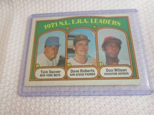 lot 208 image: 1972 Topps Tom Seaver E.R.A Leaders...