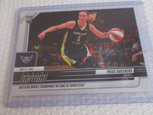 lot 218 image: 2024-25 Panini Paige Bueckers Rooki...
