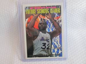 lot 280 image: 1993-94 Topps Shaquille ONeal Gold...