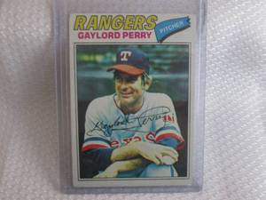 lot 342 image: 1977 Topps Gaylord Perry Card...
