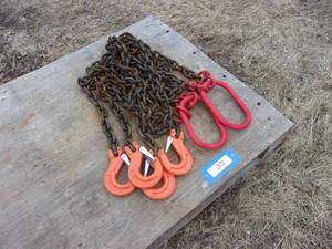 lot 30 image: 2- 516 x 7 Lifting Chains (UNUSED)