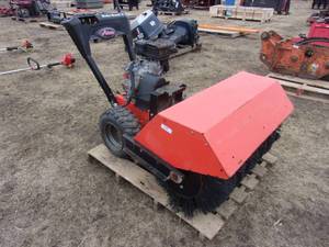 lot 39 image: Ariens HydroBrush 36 (Parts Unit)