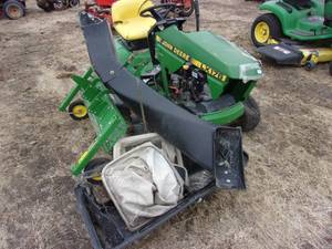 lot 50 image: John Deere LX176 (Unknown Condition)