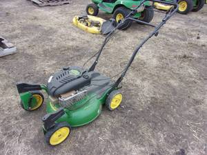 lot 55 image: John Deere JS63C Push Mower (Unknown Condition)