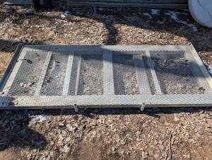 lot 4 image: 10FT Aluminum Work Platform