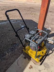 lot 15 image: TMG Plate Compactor