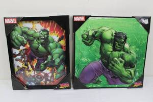 lot 36 image: Marvel 3D Hulk Art Prints (Pair) - Left 15 x 12.5 in, Right 15 x 15 in