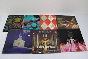 lot 79 image: Choral LP Collection - 8 Vintage Religious Choir Records (Mantovani, Wagner, Mass, Open the Gates)