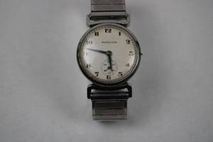 lot 120 image: Hamilton Vintage Wristwatch - Analog Dial, Subdial Seconds, Expansion Band Not working condition