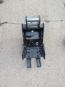 lot 81 image: 200mm Bucket-12EX-D08  8