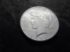 lot 33 image: 1922 S Peace Silver Dollar