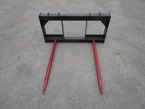 lot 59 image: Future Equipment Skid Steer Bale Spear